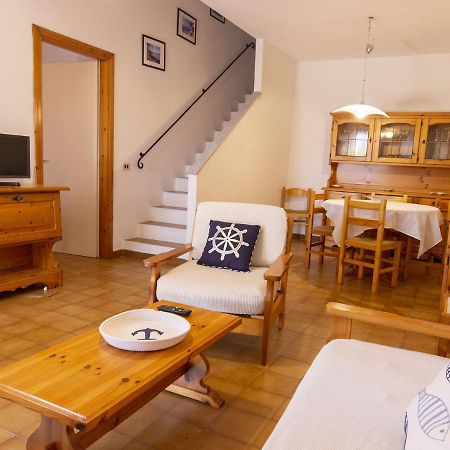 Casa Del Porto Palau公寓 外观 照片